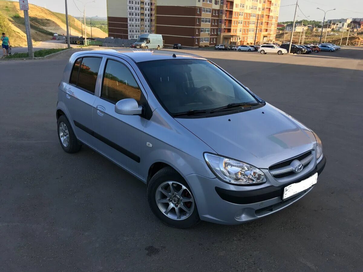 Хендай с пробегом ставропольский край. Hyundai Getz 1. Хендай Гетц с люком. Гетс Хундай с пробегом в Свердловской области. Хендай Гетц с прицепом.