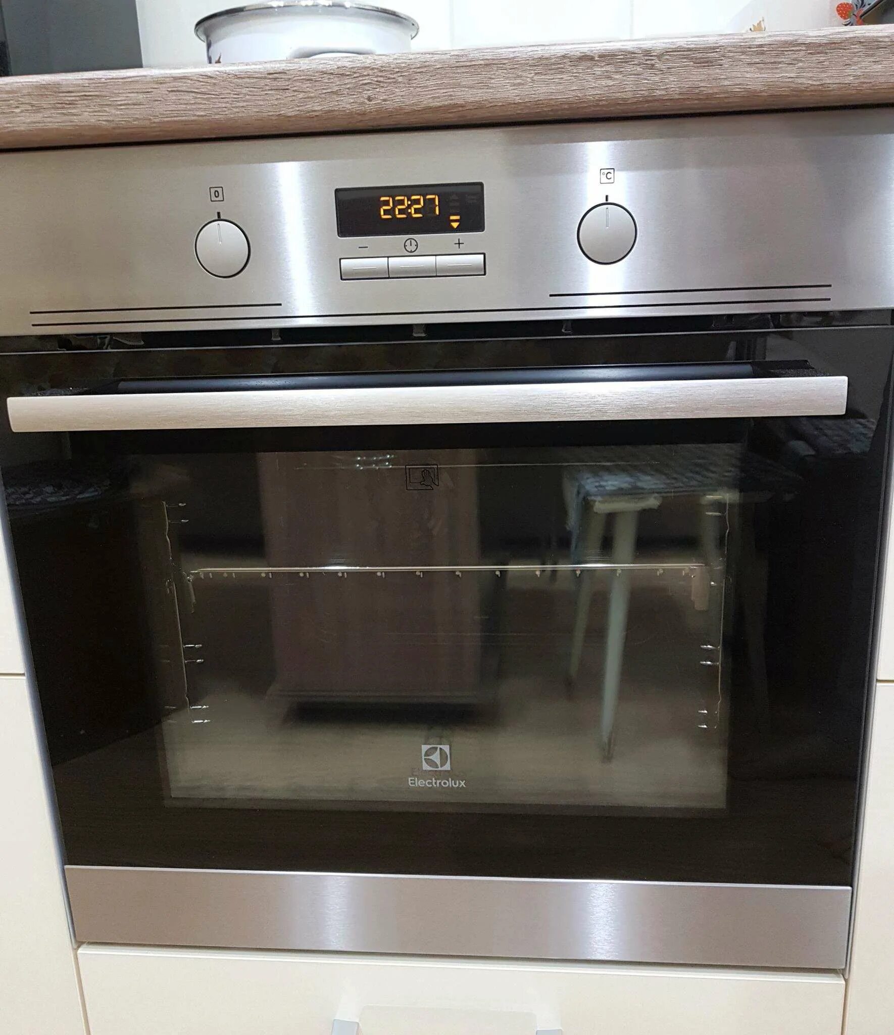 52430 ax. Духовой шкаф electrolux ezc52430ax. electrolux eob2100cox. ezc52430ax. electrolux ezc52430ax белый.