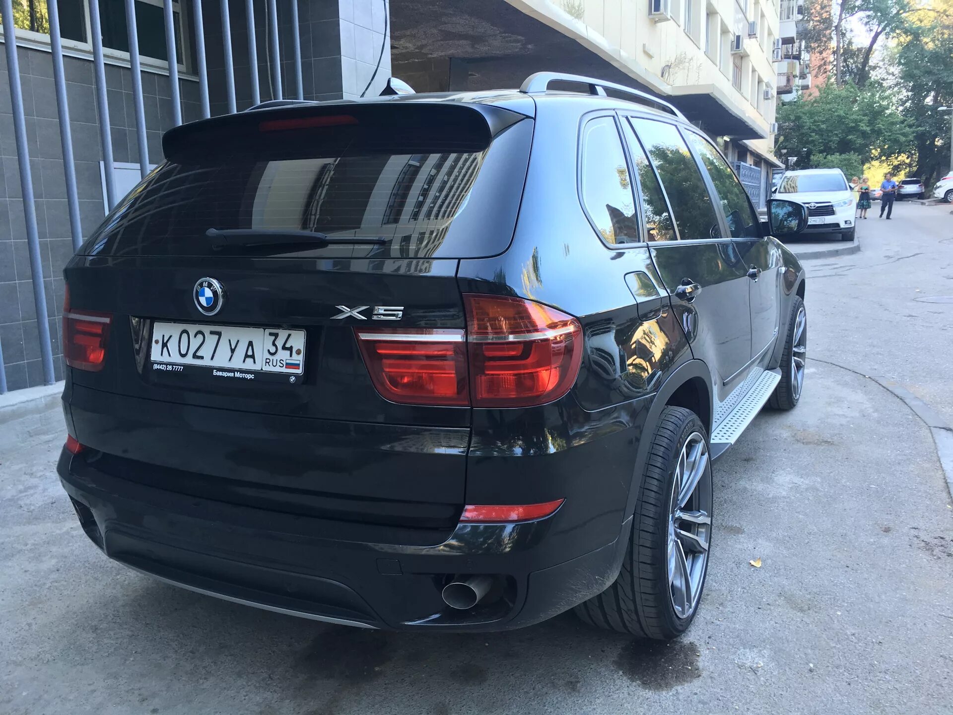 Расширители арок БМВ х5 е70. BMW x5 e70. X5 e70 расширители арок. БМВ х5 е70 3.0.