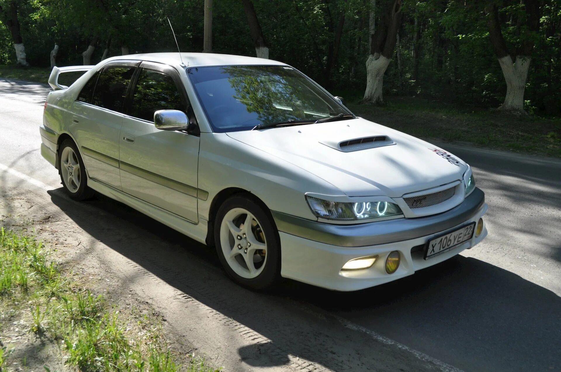 Куплю корона премиум. Тойота корона Премио. Toyota Corona Premio 2001 обвесы. Toyota корона Премио. Тойота Corona Premio.