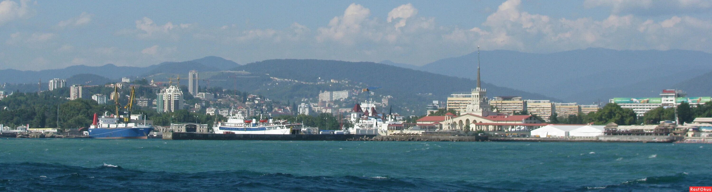 лазурный берег сочи пляж. сочи набережная. море адлер абхазия. сочи море эстетика. маяк анапа.