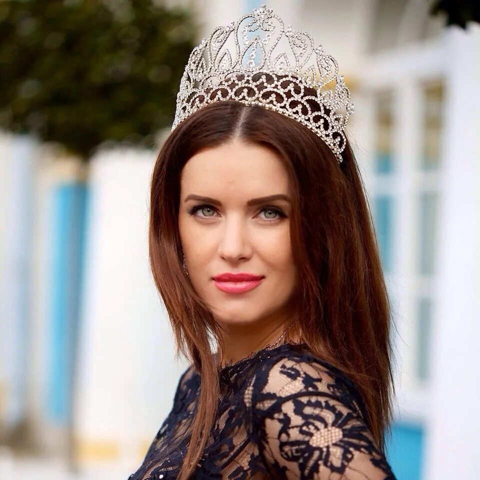 самая красивая содержание