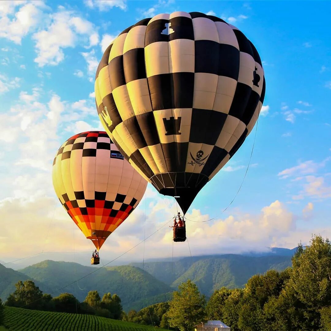 Белгород привязной полет на воздушном шаре. Сочи парк воздушный шар. Солохаул аэростаты. Солох аул парк воздушный шар. Полет на воздушном шаре солох аул сочи.