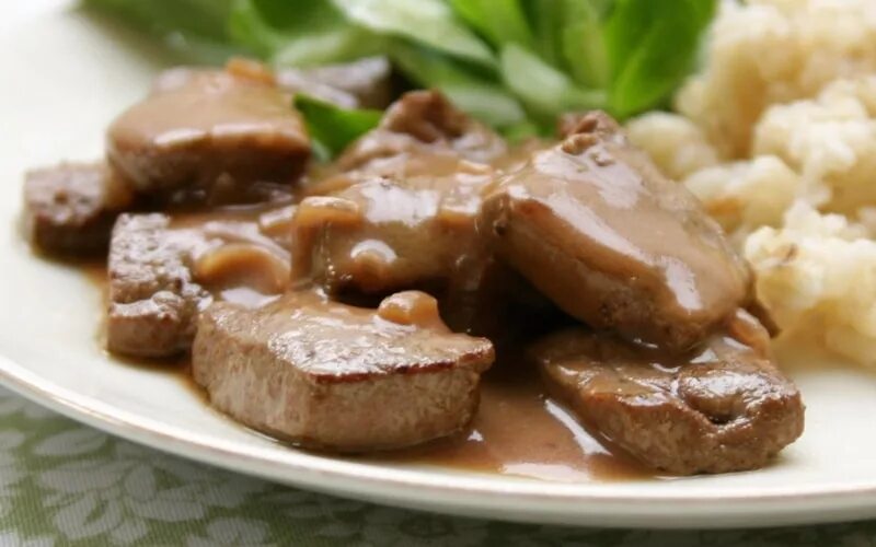 Что сделать чтобы говяжья печень была мягкой. Блюда из субпродуктов. печень готовая.
