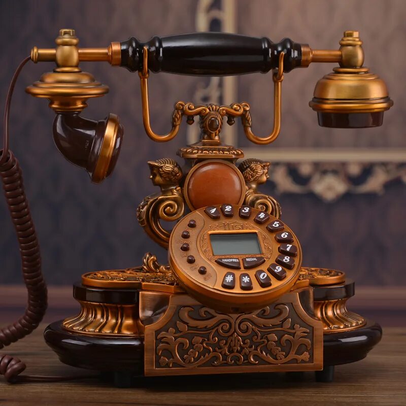 Американские телефоны купить. Антикварный телефонный аппарат. Старинный телефон. Древний телефон. Телефон раритет.