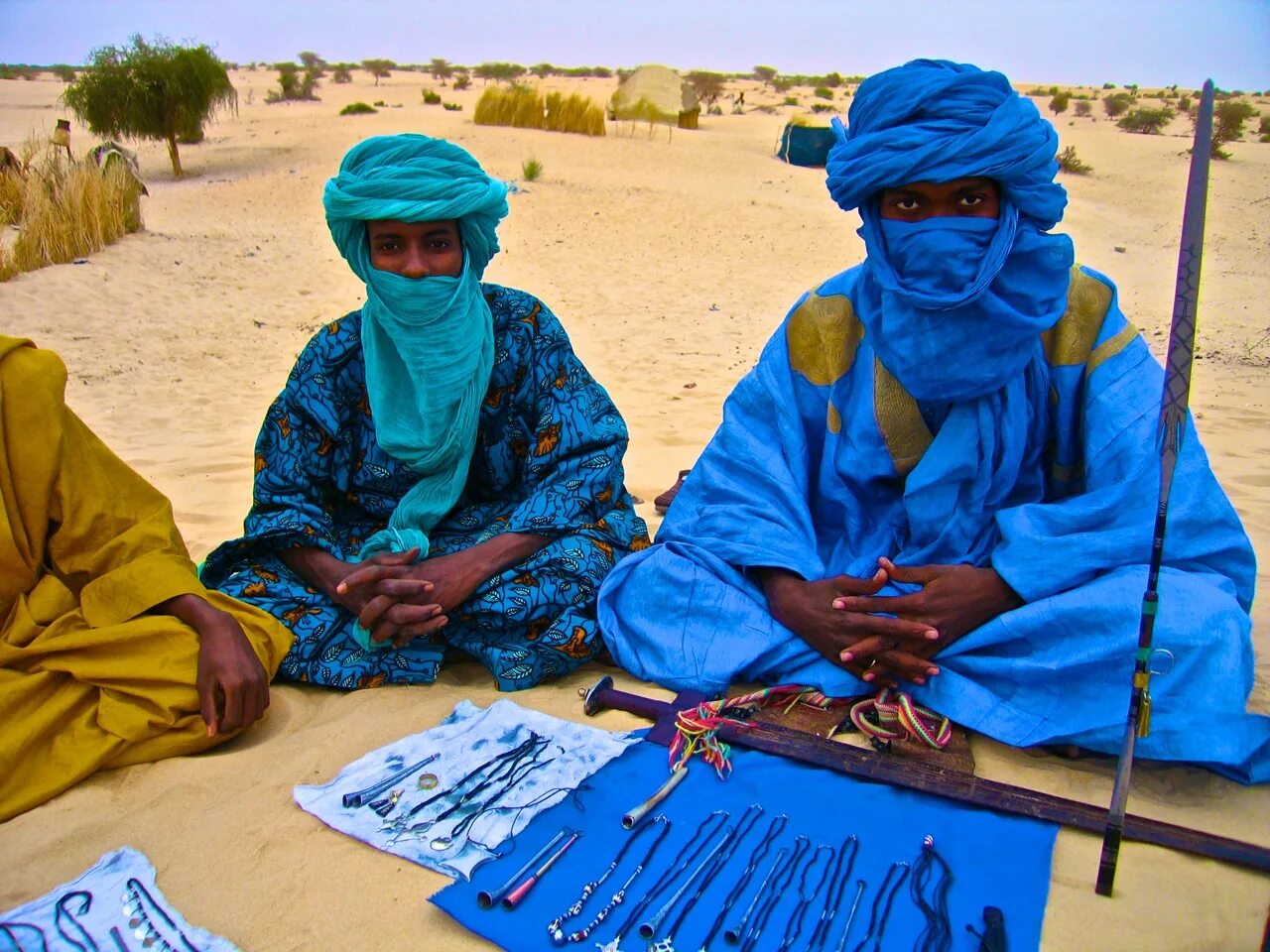 Народ живущий в пустыне. Туареги сомалийцы бушмены. Туареги Марокко бедуины. Туареги Ахаггара. Туареги кочевники Северной Африки.
