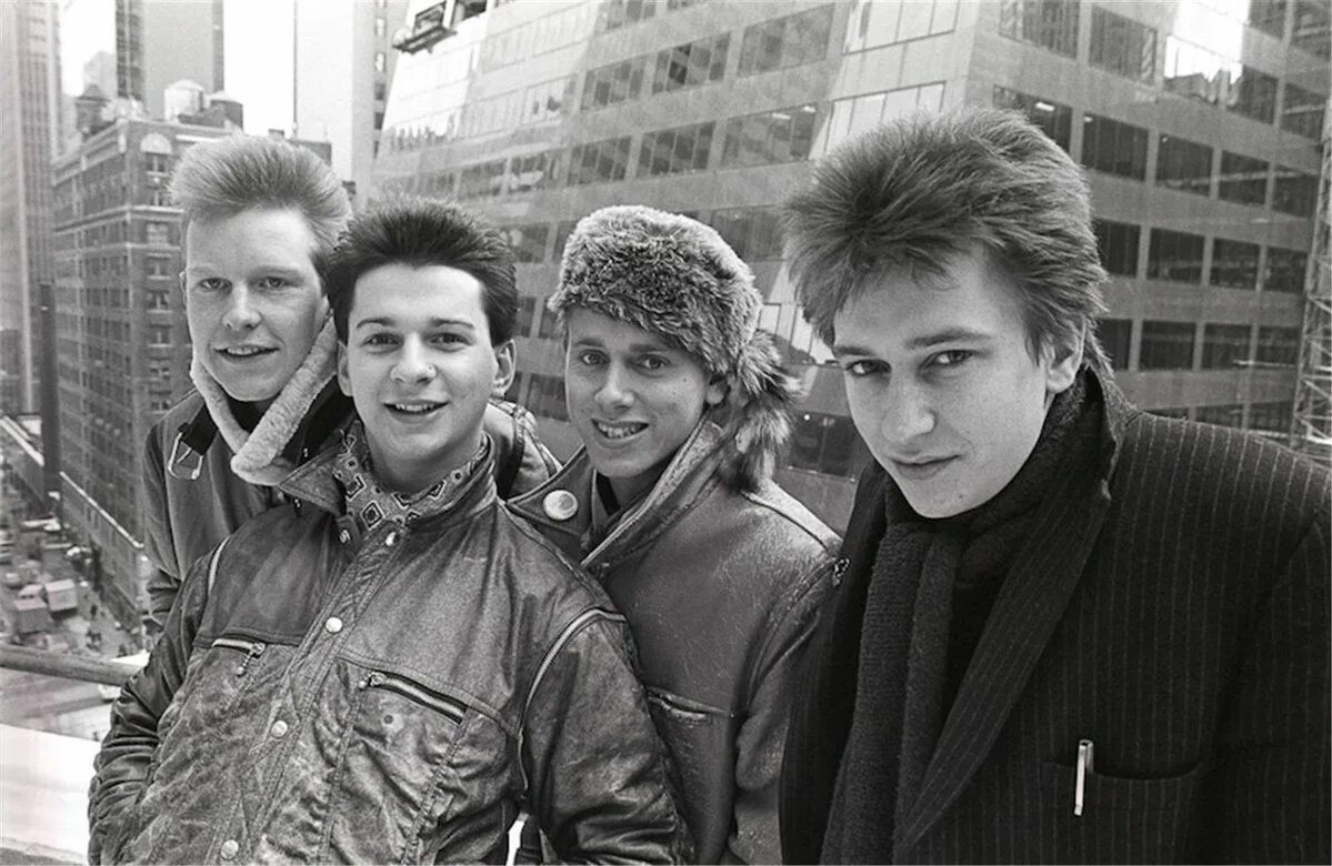 Депеш мод в молодости. Группа depeche mode. depeche mode в молодости. депеш мод 1983. депеш мод 1982.