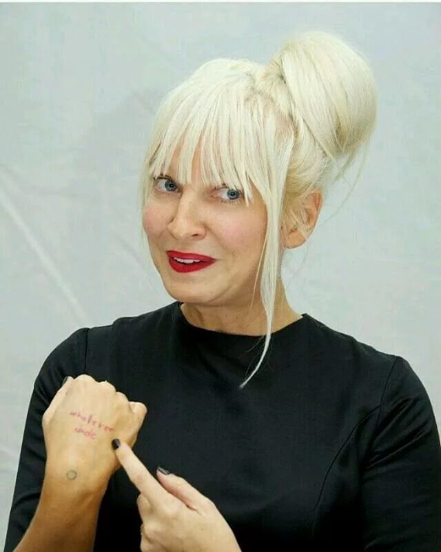 Pin by Kalani on Sia Kate Isabelle Furler Without makeup, Makeup, Celebrities
