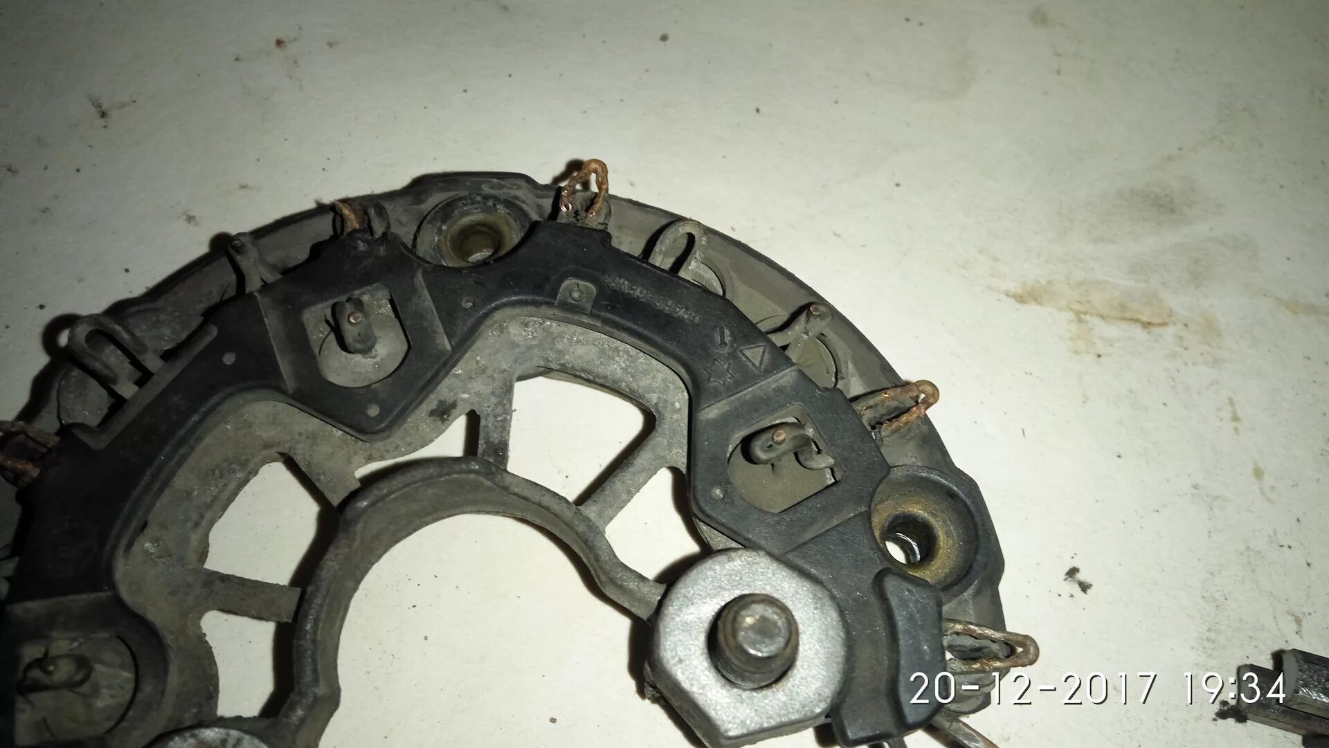 Диодный мост Ford Focus 2 2004 - 2010 DA 1.6 NPD11702 купить новая id7464