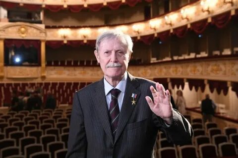 Кто худрук малого театра