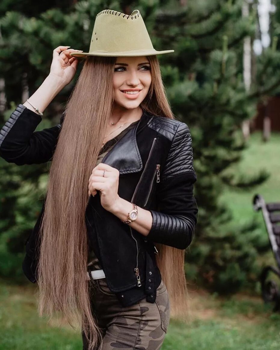 Дом 2 19 год. Настя иванова дом 2. оля рапунцель. dmitry arhar анастасия передистова. ольга рапунцель настя голд.