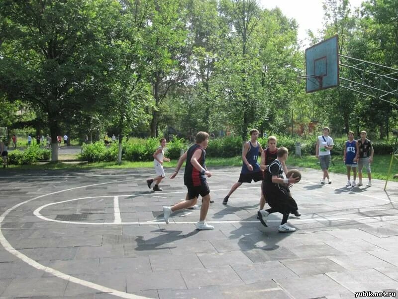 мбу «спортивные сооружения г. ермак спортивный комплекс сургут. владимира». ирбейское спорт сооружение спортивная площадка ул ленина 1. мбу спортивные сооружения.