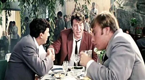 Уж лучше вы к нам на колыму. Будете у нас на колыме милости просим уж лучше вы к нам. Милости просим к нам на колыму. Приезжайте к нам на колыму нет уж лучше вы. Миронов нет уж лучше вы к нам.