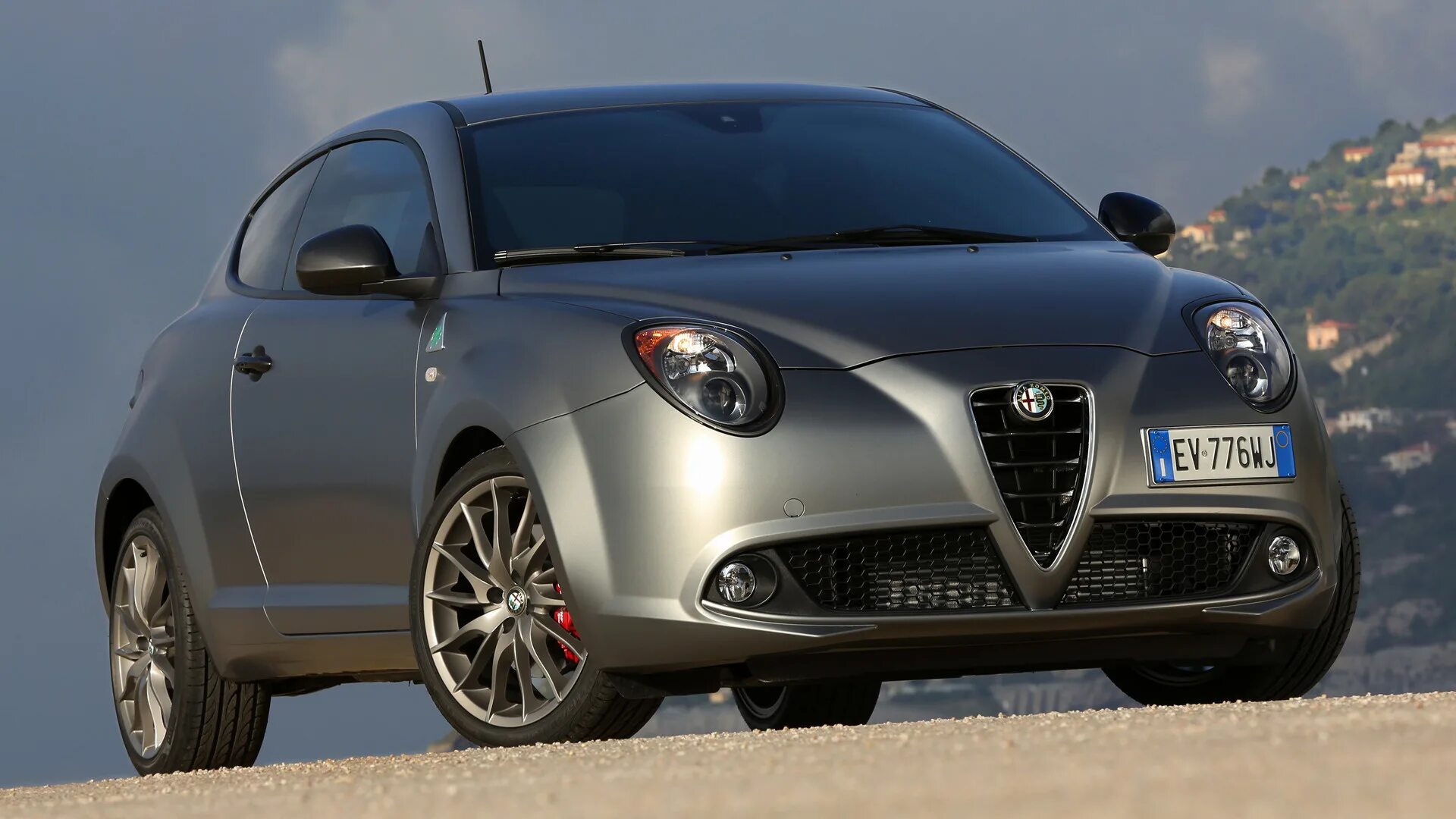 Альфа ромео мита. Alfa Romeo Mito Quadrifoglio JTD. Диски Alfa Romeo Mito r16. Альфа Ромео бюджетная. Альфа Ромео Джорджия.