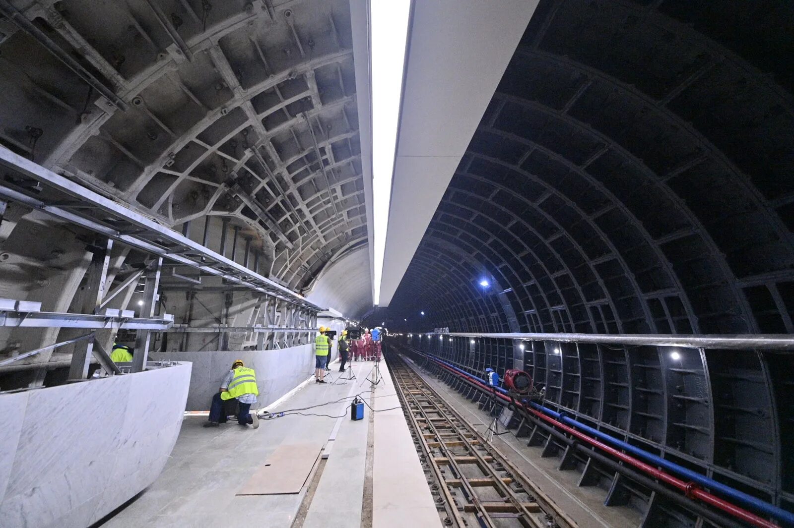 Московский метрополитен станция марьина роща. Глубина станции марьина роща. Глубина станции марьина роща. Марьина роща бкл эскалатор. Глубина станции марьина роща.