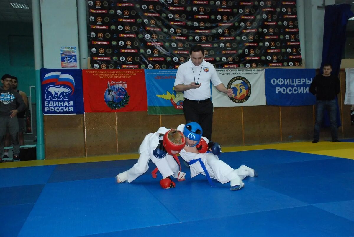 Рукопашный бой барс вологда заречье. Соревнования по рукопашному бою 2009 год. Рукопашный бой кубок черникова 2022. Турнир по армейскому рукопашному бою г. Витязь рукопашка.