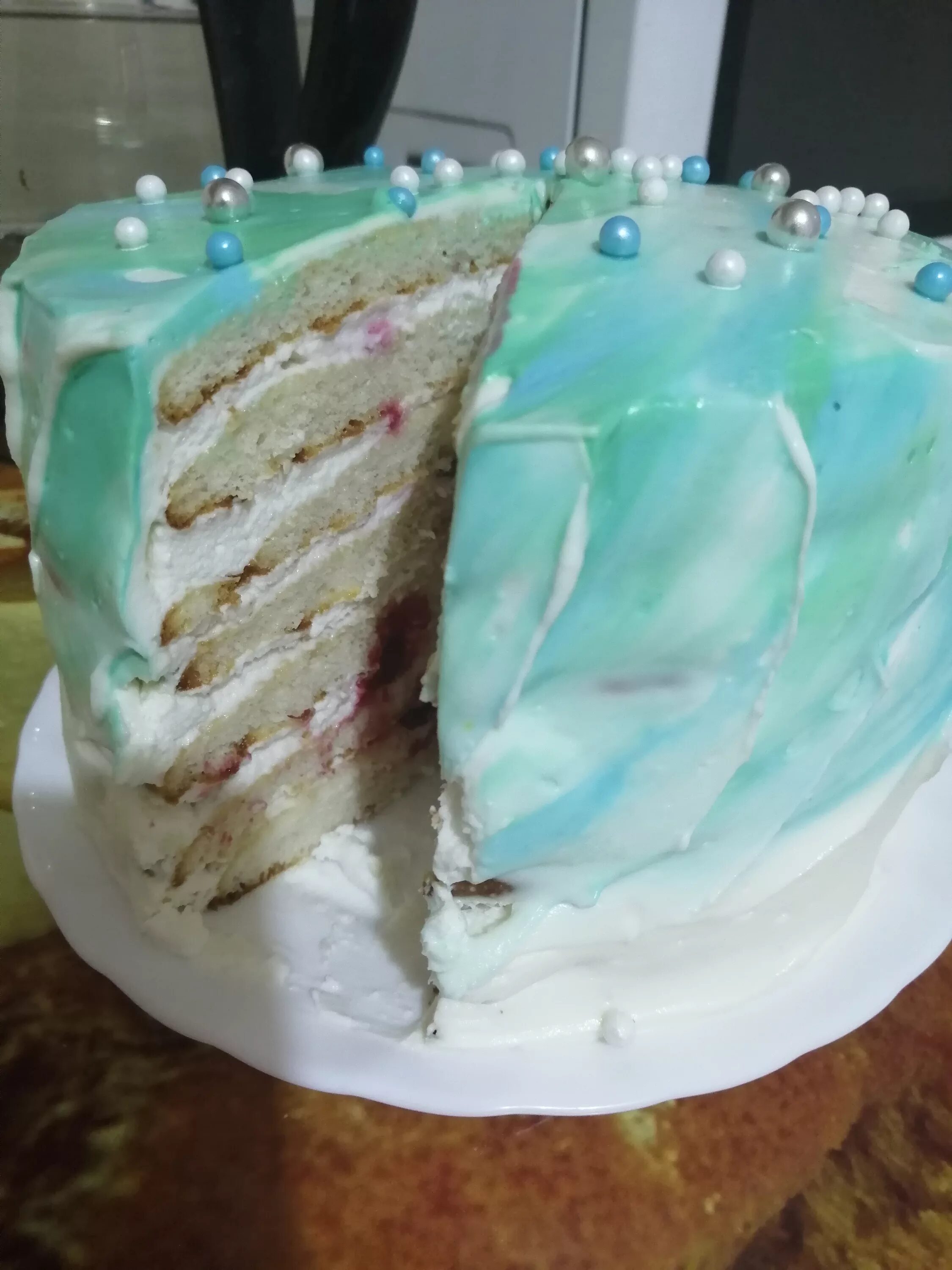 торт молочная девочка с пломбирным кремом. торт молочная девочка с малиновым конфи. торт молочная девочка с меренгами. торт с кремом чиз для девочки. торт молочная девочка с малиновым конфи.