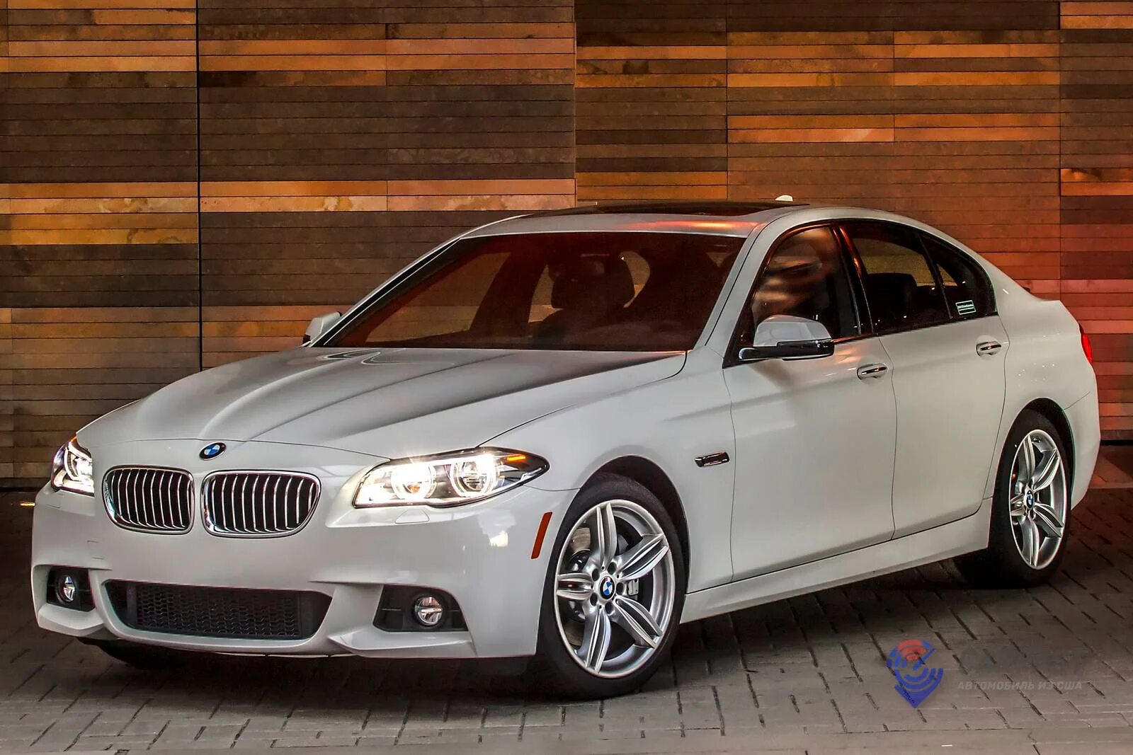 Машина м5 цена. BMW 5 Series (f10). BMW 5 седан. BMW 550i f10. BMW f10 550i m Sport.