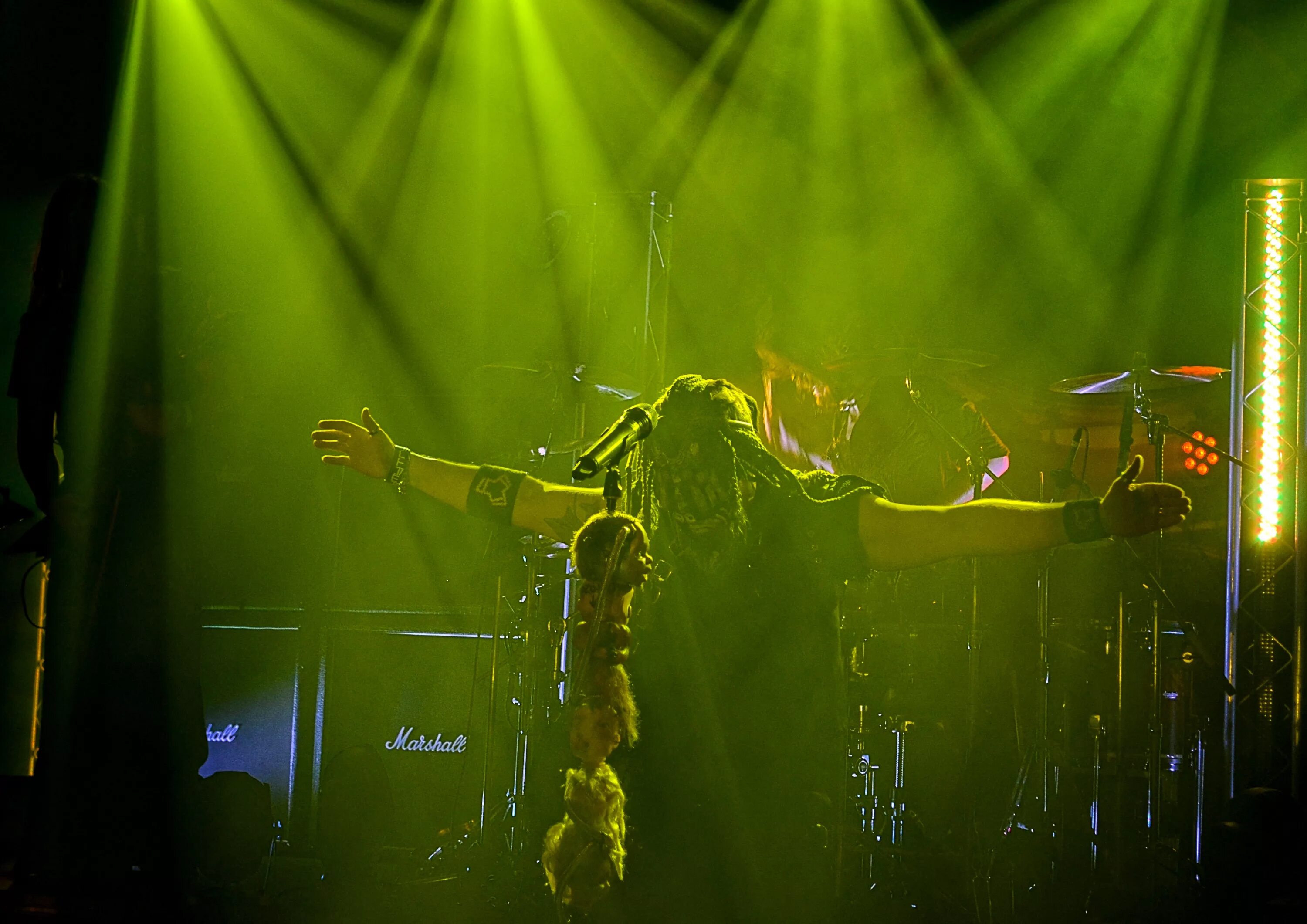Lighting band