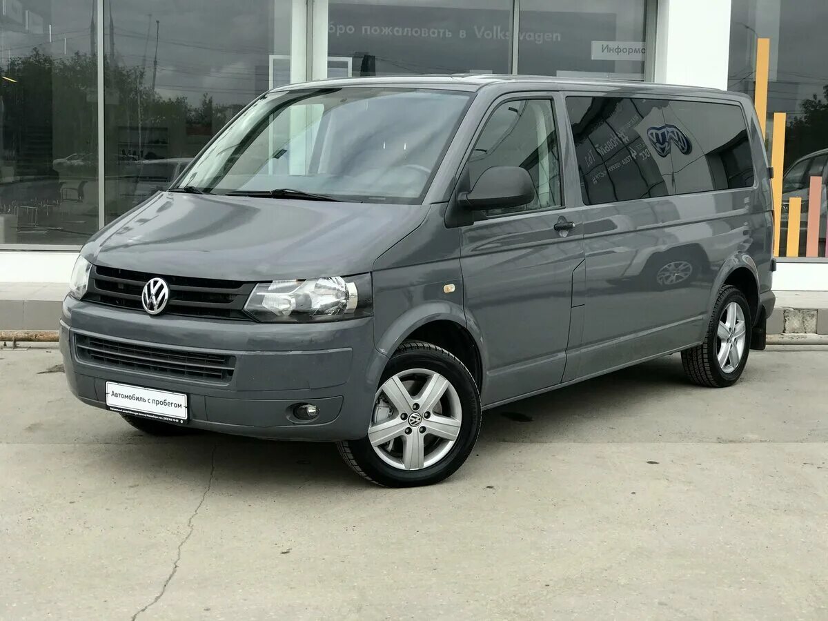 Купить фольксваген дром. Volkswagen Caravelle long t5. Фольксваген Каравелла Лонг серый 2011. Фольксваген Каравелла 2011г.