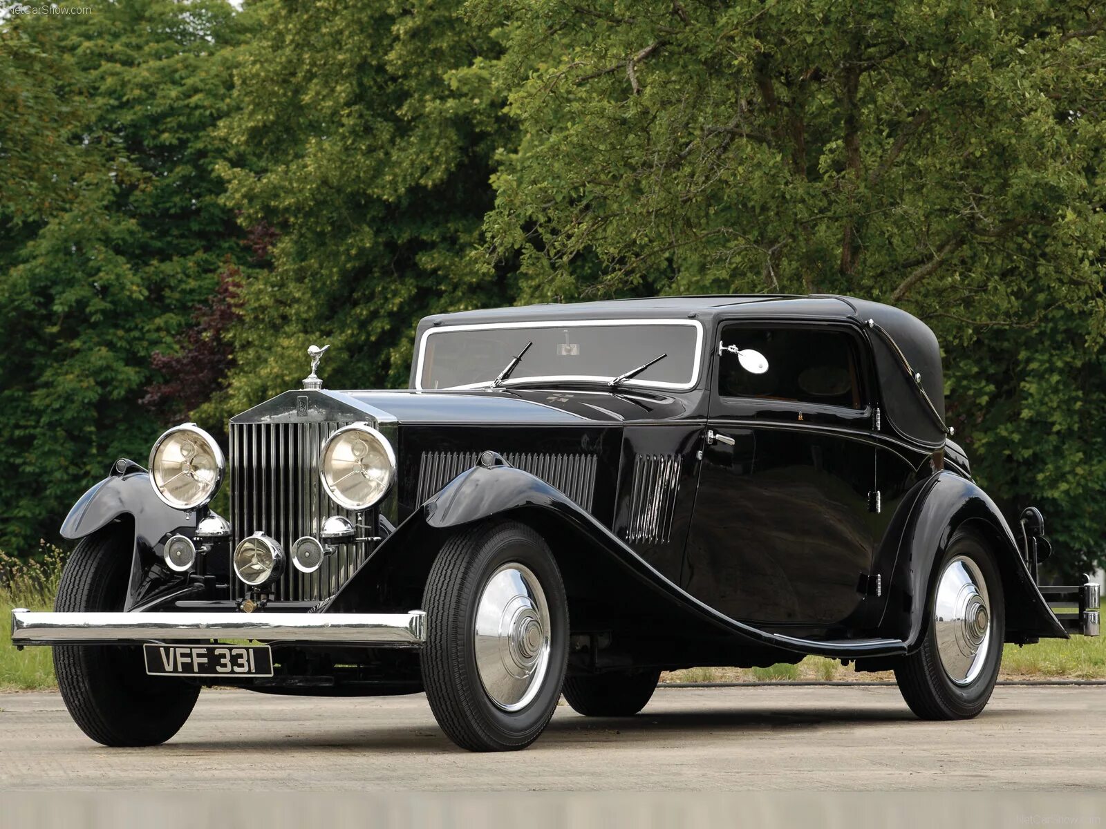 Старые роллс. Роллс Ройс 1935. Rolls-Royce Phantom II 1935 года. Rolls Royce Phantom 2. Rolls-Royce Phantom II Continental.