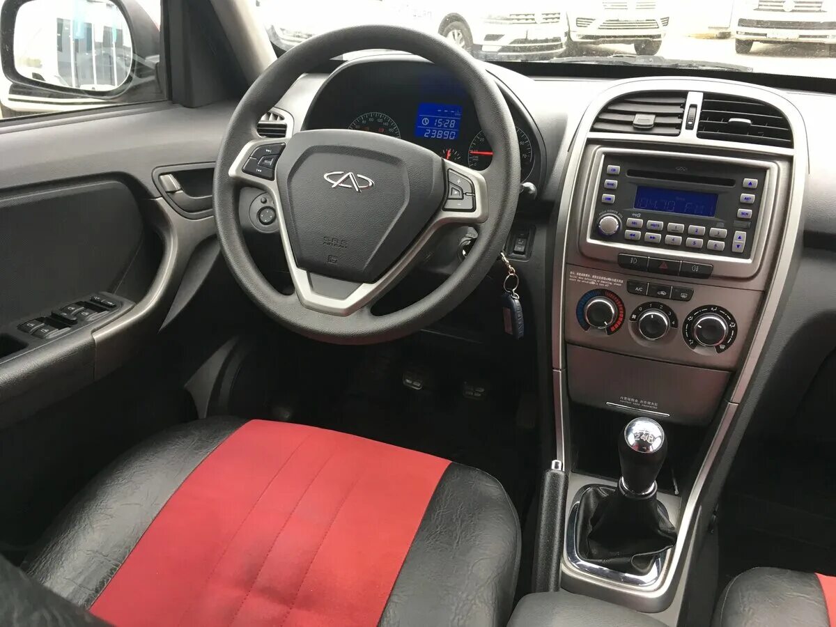 тигго 4 механика салон. Chery tiggo 4 comfort. чери тигго 4 механика. чери тигго на механике. Tiggo 4.