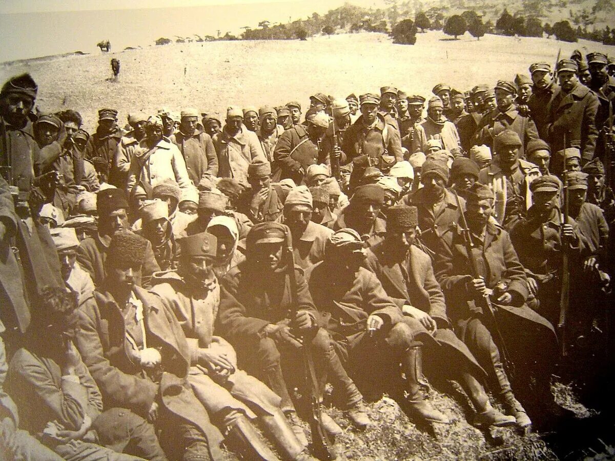 Месопотамский рейд 1916. Турция пленные. Турецкие военнопленные в греции 1920-е. Турецкое вторжение на кипр фото. Турция пленные.
