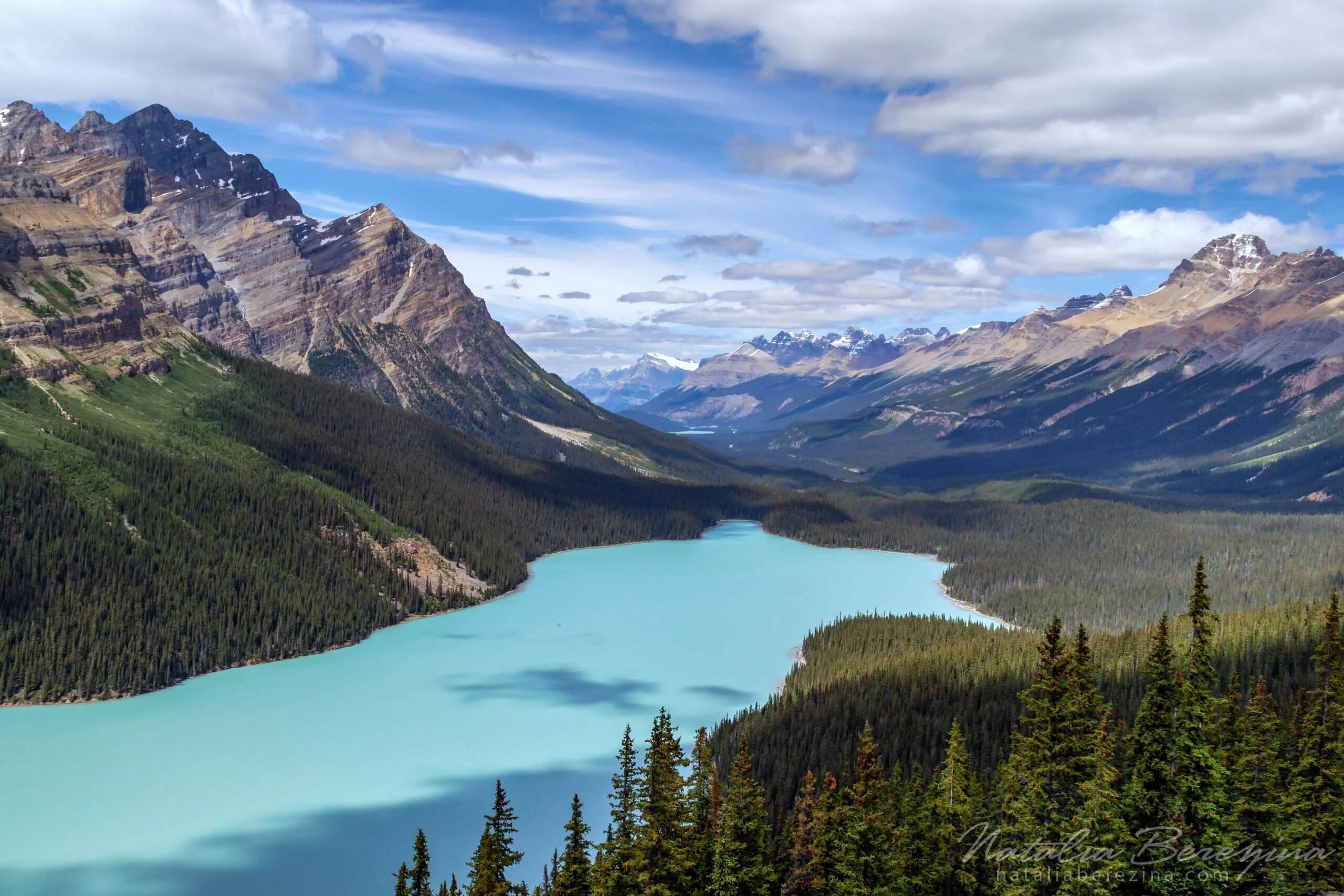 Национальные парки канады банф. Скалистые горы сша и канады. Горы рокис канада. Скалистые горы канады парк. Горы в сша и канаде.