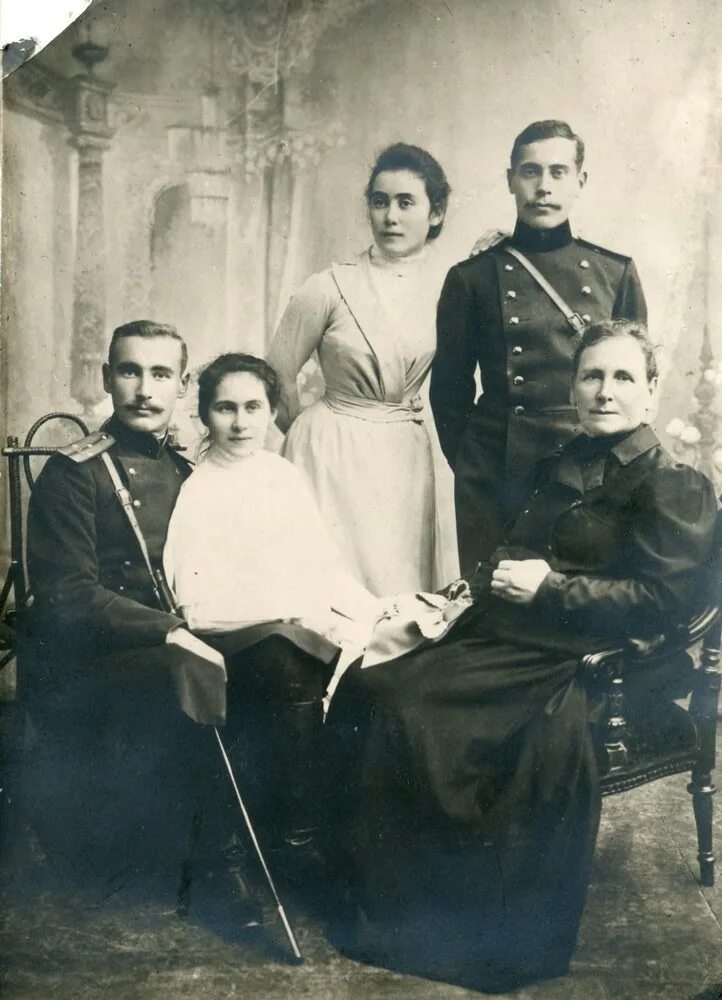 Всех служащих дворян. София орлова дворянская семья 1890. дворяне российской империи. дворяне в царской россии. дворянство российской империи.