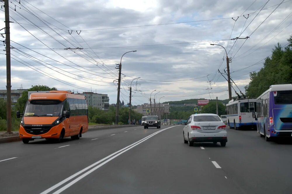 Хлобыстова 26 мурманск режим. Дорога на мурманск. улицы мурманска 2025 фото.