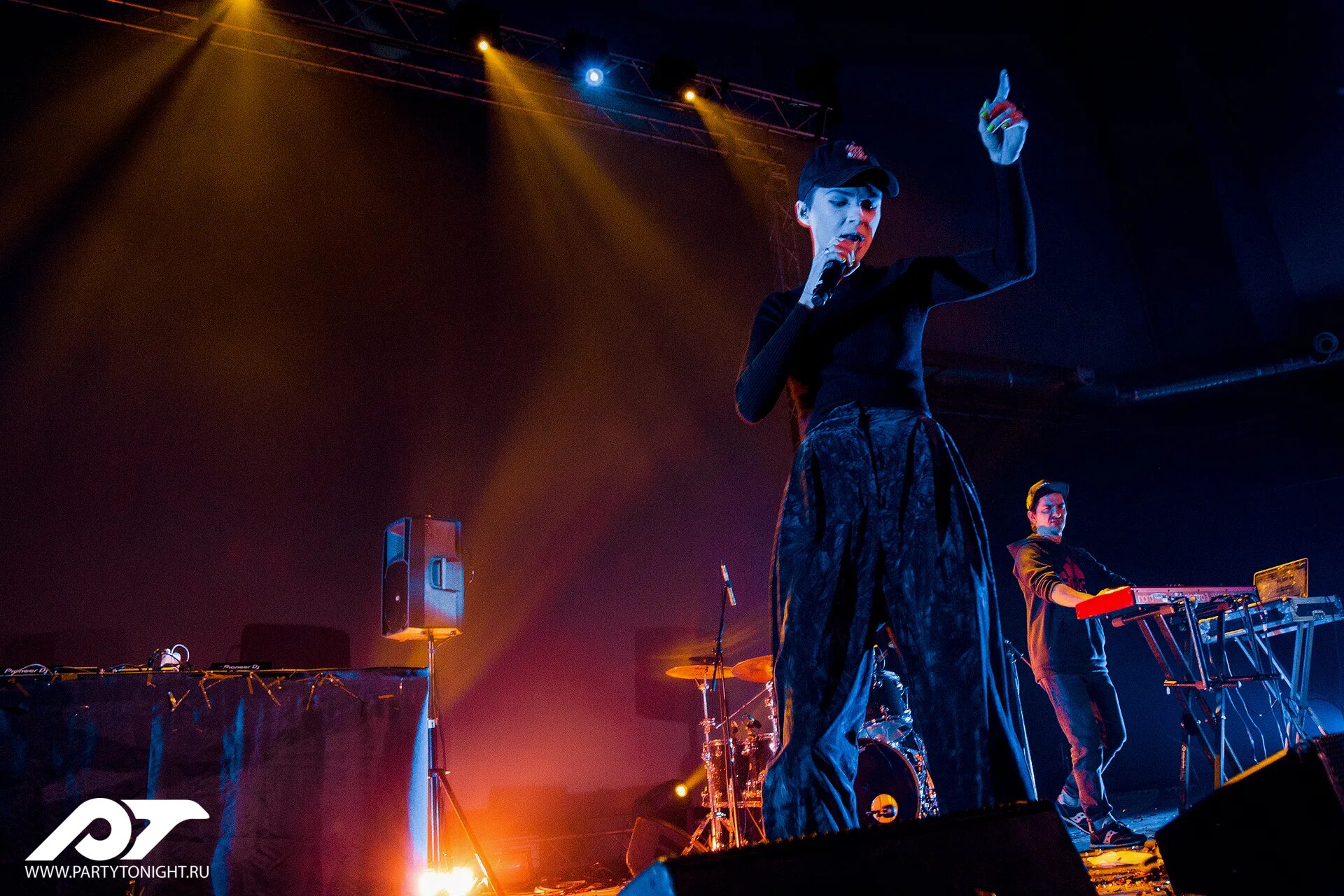 Частный супер групп. Шоссе энтузиастов 5 стр 2 music media. Music media dome москва. Music media dome. Вечеринка moscow bern med decopreisen 2015.