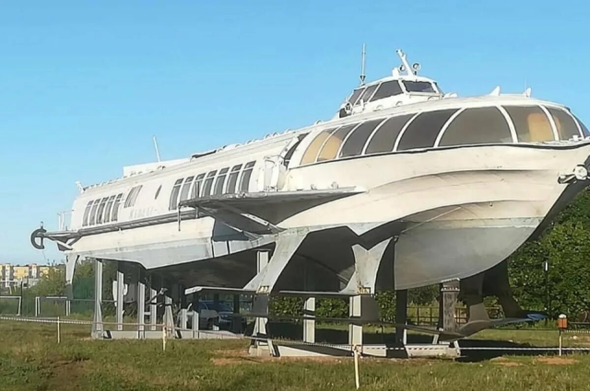 Метеор крылья. Метеор казань. метеор 2025. метеор зеленодольский завод. теплоход метеор казань.