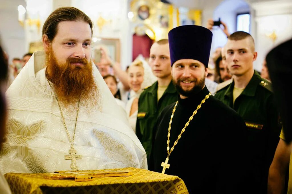 храм преображения в преображенском. интерьеры храма преображение господне на преображенской площади. преображенский храм курск. преображенская площадь москва. храм на преображенке в москве.