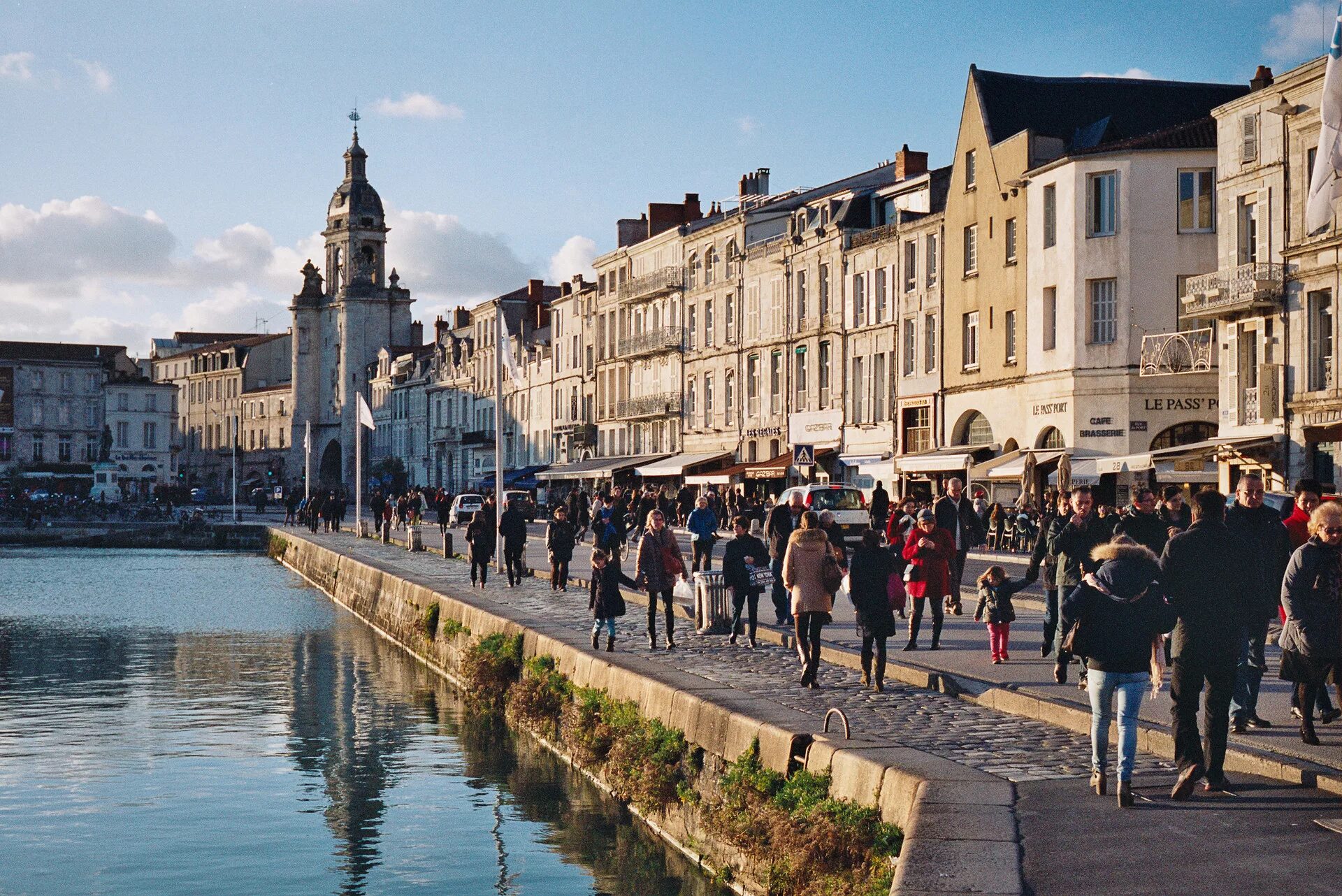 La rochelle. Ля-Рошель Франция. Ля Рошель город. Ла-Рошель Франция достопримечательности. La Rochelle Франция.