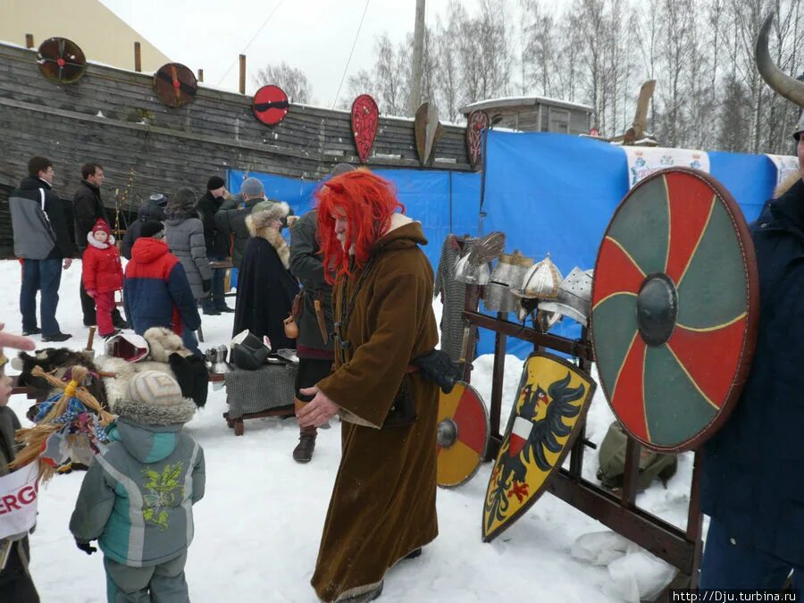 Русская деревня Шуваловка Масленица. Деревня Шуваловка Масленица. Масленица в Шуваловке. Масленица в деревне.