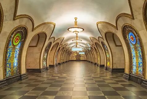 Станции метрополитена автозаводская