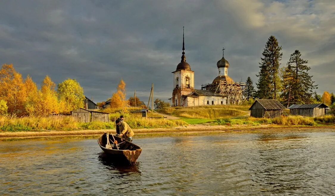 Ярославская область деревня река Церковь. Никольский храм на берегу речки в Тверской области.