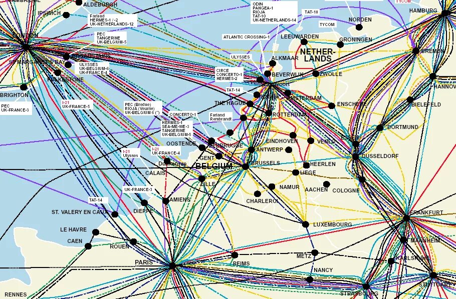 Кабели интернета в мире. Магистральные кабели интернета схема. Карта подводных оптоволоконных кабелей. Схема подводных оптоволоконных кабелей в мире.