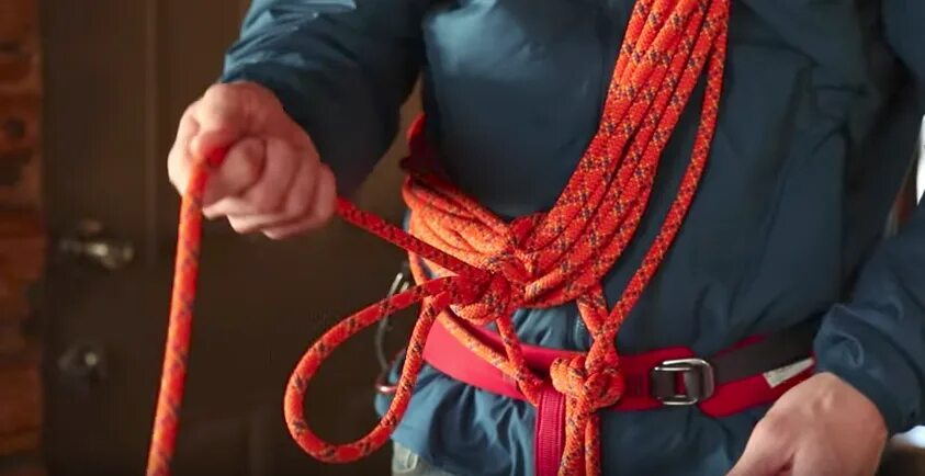 Муай тайский верёвки. Кольцо из веревки. Отделка пеньковой веревкой. Обмотка джутовой верёвкой. Человек на веревке.
