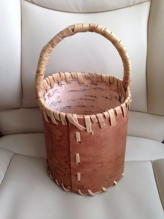 Кузовок с ягодами. Кузовок из лыка. Кузовок с ягодами. Туесок с ягодами. Кузовок для ягод.