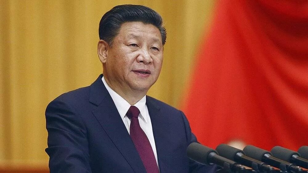 Сию китай. XI Jinping Sad. Си Цзиньпин военный. XI Jinping. Си Цзиньпин и Мао Цзэдун.