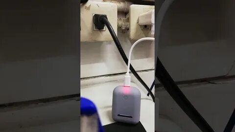 Как заряжать наушники без кейса