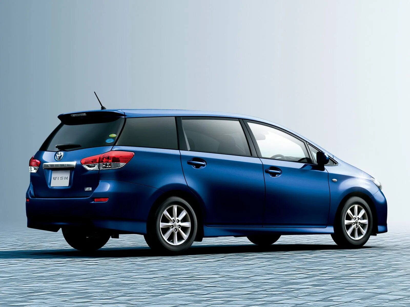 Виш с пробегом. Toyota wish 2009. toyota wish 2009-2017. тойота виш 2. toyota wish 1.8 g.