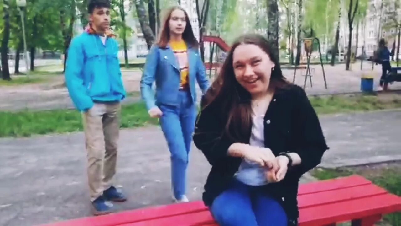 T. Ida galich предприниматель. Gif. Муратов и ида галич. Алексей ушаев.