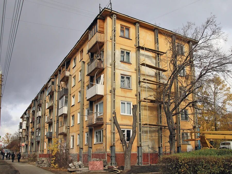 Фото пятиэтажного дома. Хрущевки в СССР. Пятиэтажный дом. Хрущевки в Москве. Пятиэтажка хрущевка.