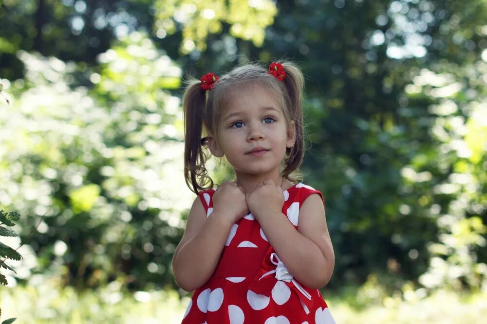 Девушка сонечка. Соня. Соня девочка 8 лет. Соне 5 лет. Красивая девочка соня.