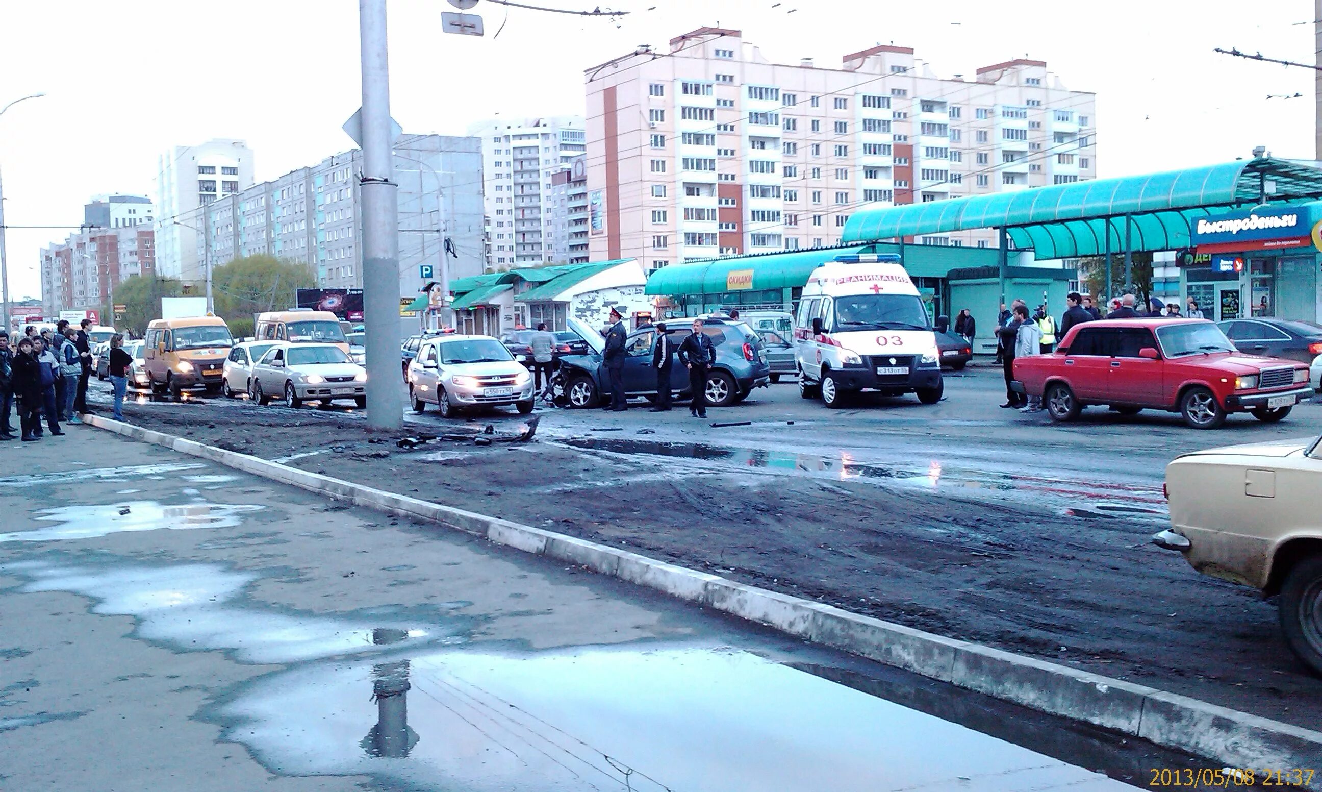 ул 70 лет октября 13/3 омск. авангард омск форма. 70 лет октября 3/3 омск. 13/3. 70 лет октября, 13, к 3.