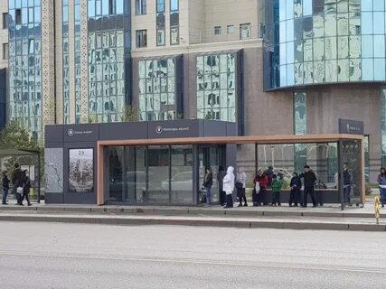 Теплый остановочный павильон