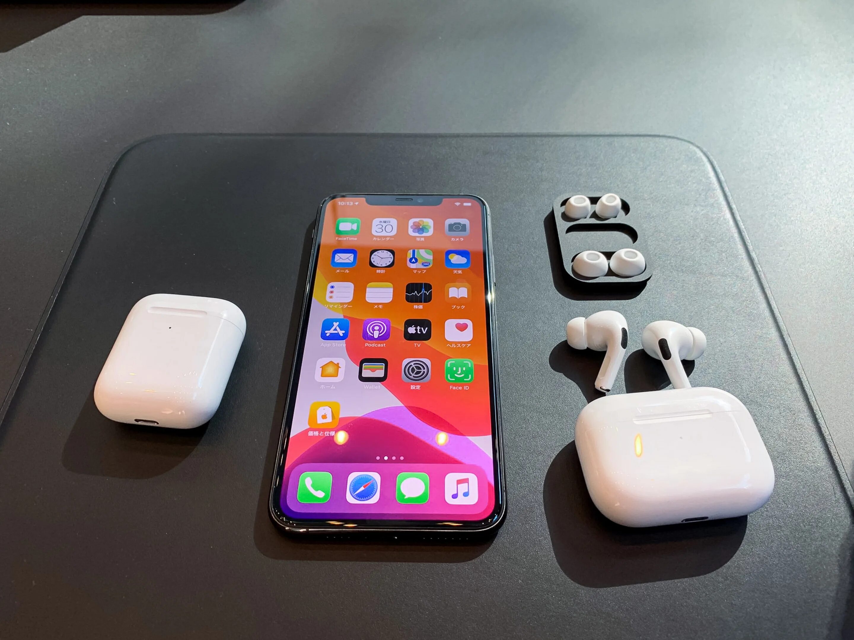 Airpods 13