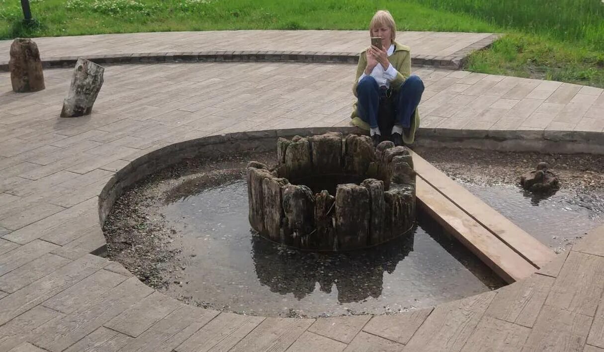 Подсмотрено соликамск. Соляные колодцы соликамск. колодец в городе. соляные колодцы в центре москвы. памятники архитектуры города солигалича верхний соляной колодец.